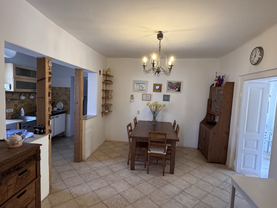 Casa individuala+atelier+casuță anexa independenta