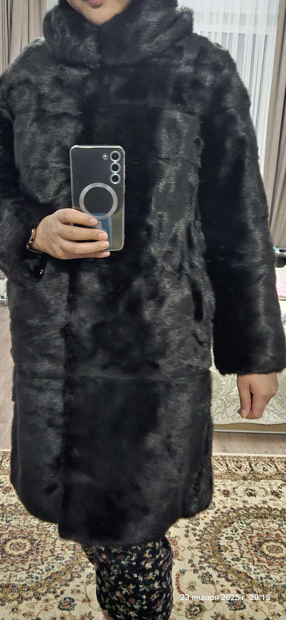 Продам норковую шубу