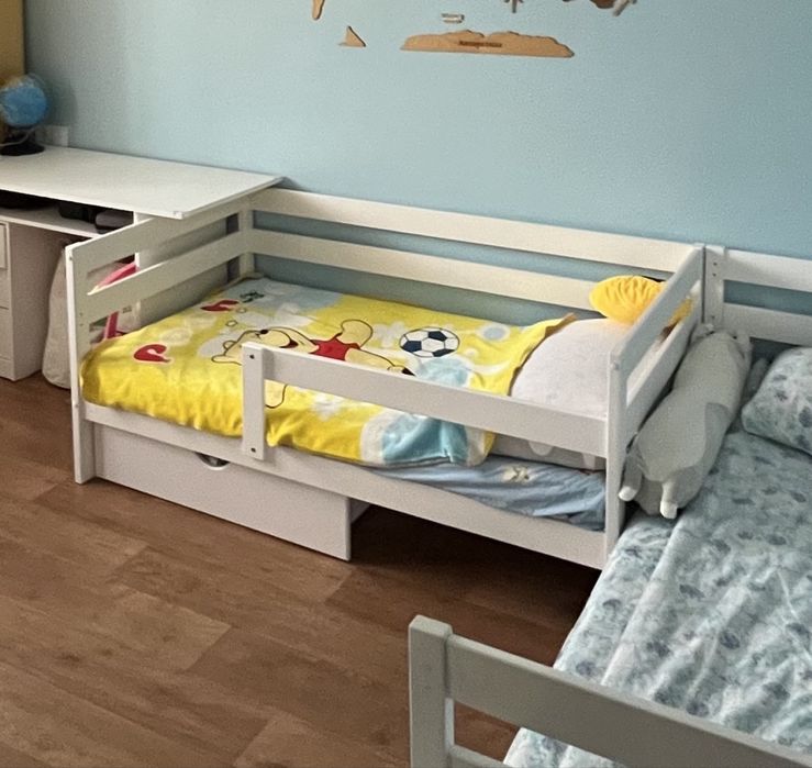 Продам детскую кроватку софа 160*80. Матрас в комплекте