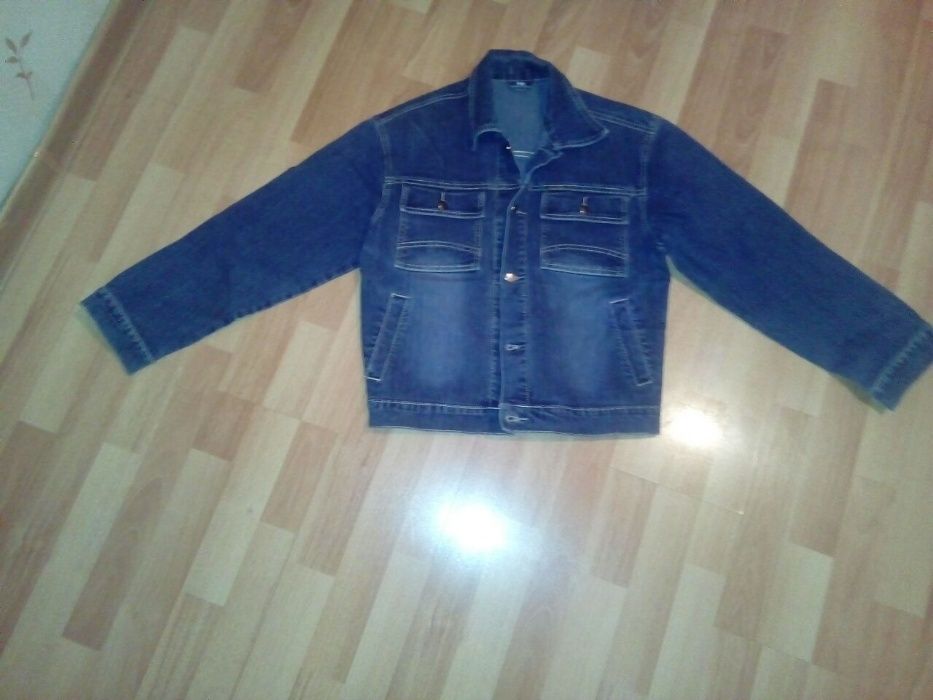 продам джинсовую куртку Revel,размер 48