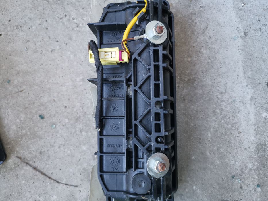 Airbag pasager vw golf 6 skoda Octavia 2 facelift