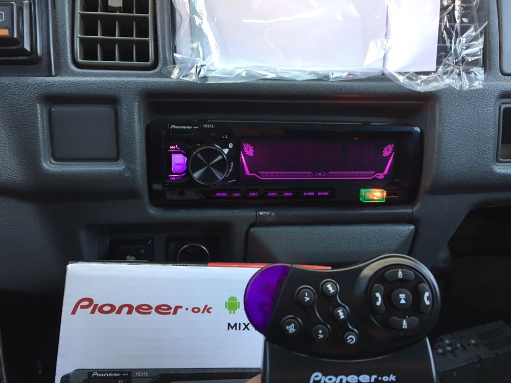 Pioneer magnitafon + Rul pultli blutusli new bartr bor mafon usb mafon