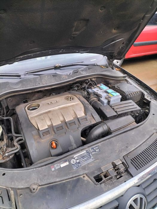 Vand Passat pt piese.