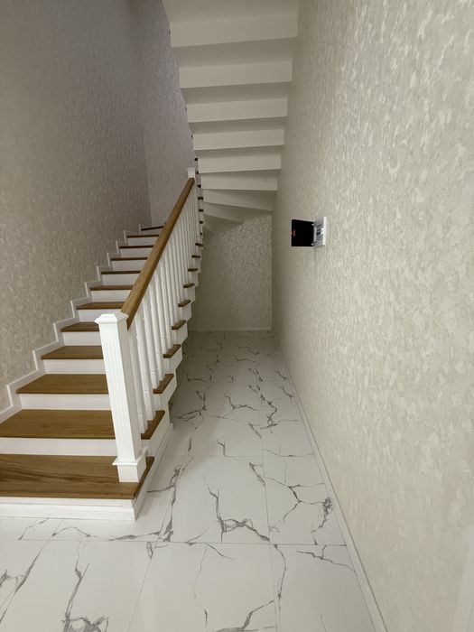 Qibray tumanida yengi 2 sotix uy sotuvda