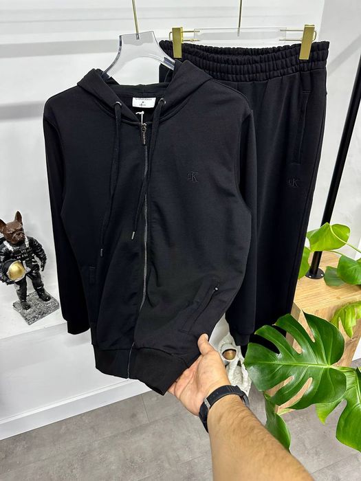 Мъжки екип Calvin Klein