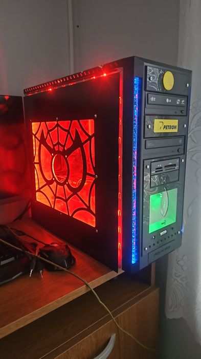 Pc gaming i5 4440 r9 270x