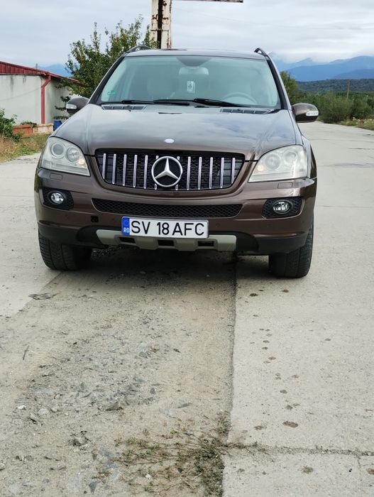 Vând  Mercedes ML 320 2008 224 cp