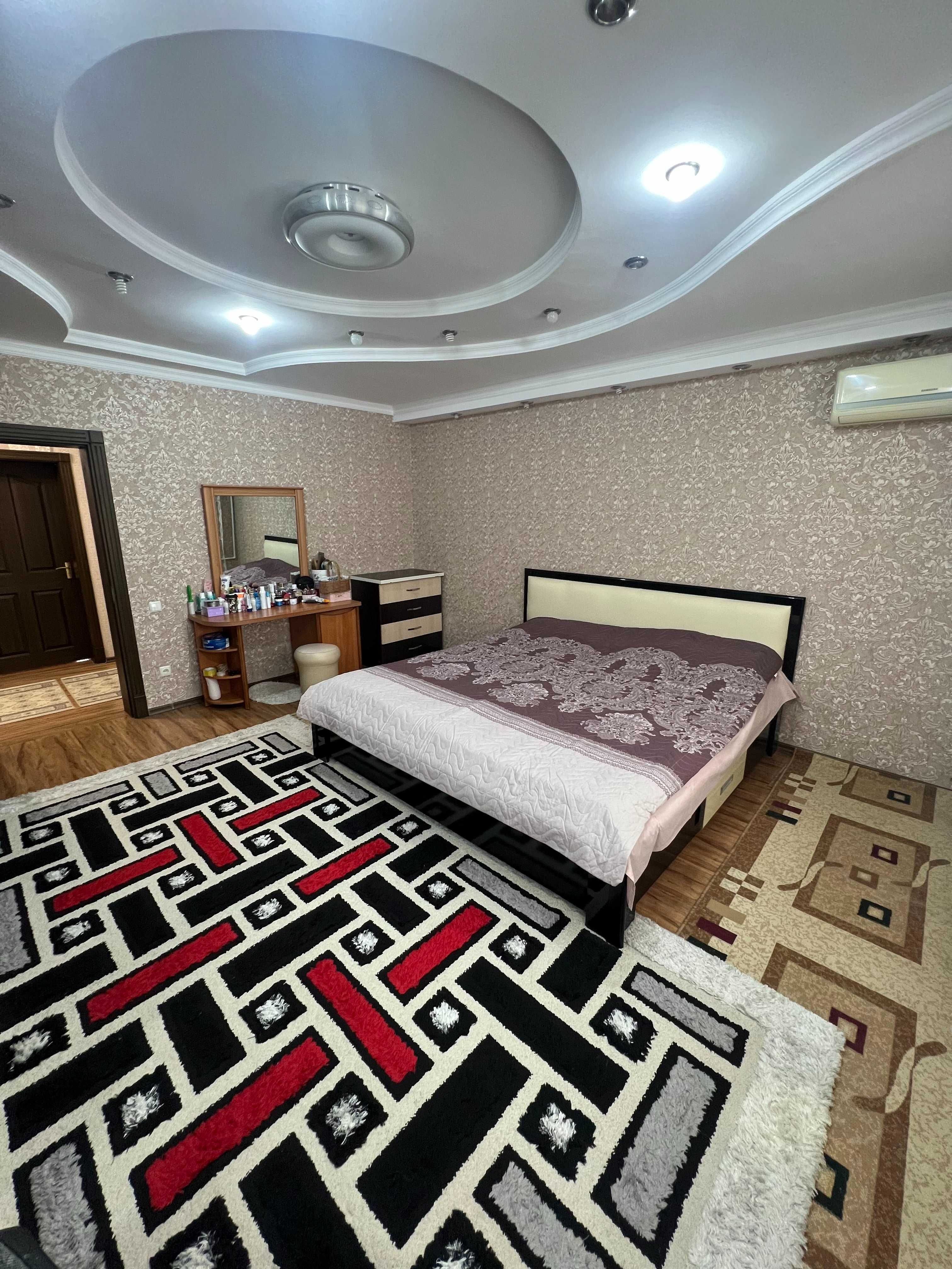 Продам квартиру 4 в 3/7/9 ул. Бобур 69