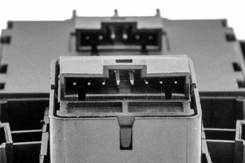 Бутони Ключ За Ел.стъкла, Iveco, Daily MK5,