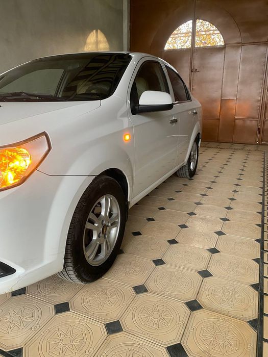 Холати Зур срочно сотилади