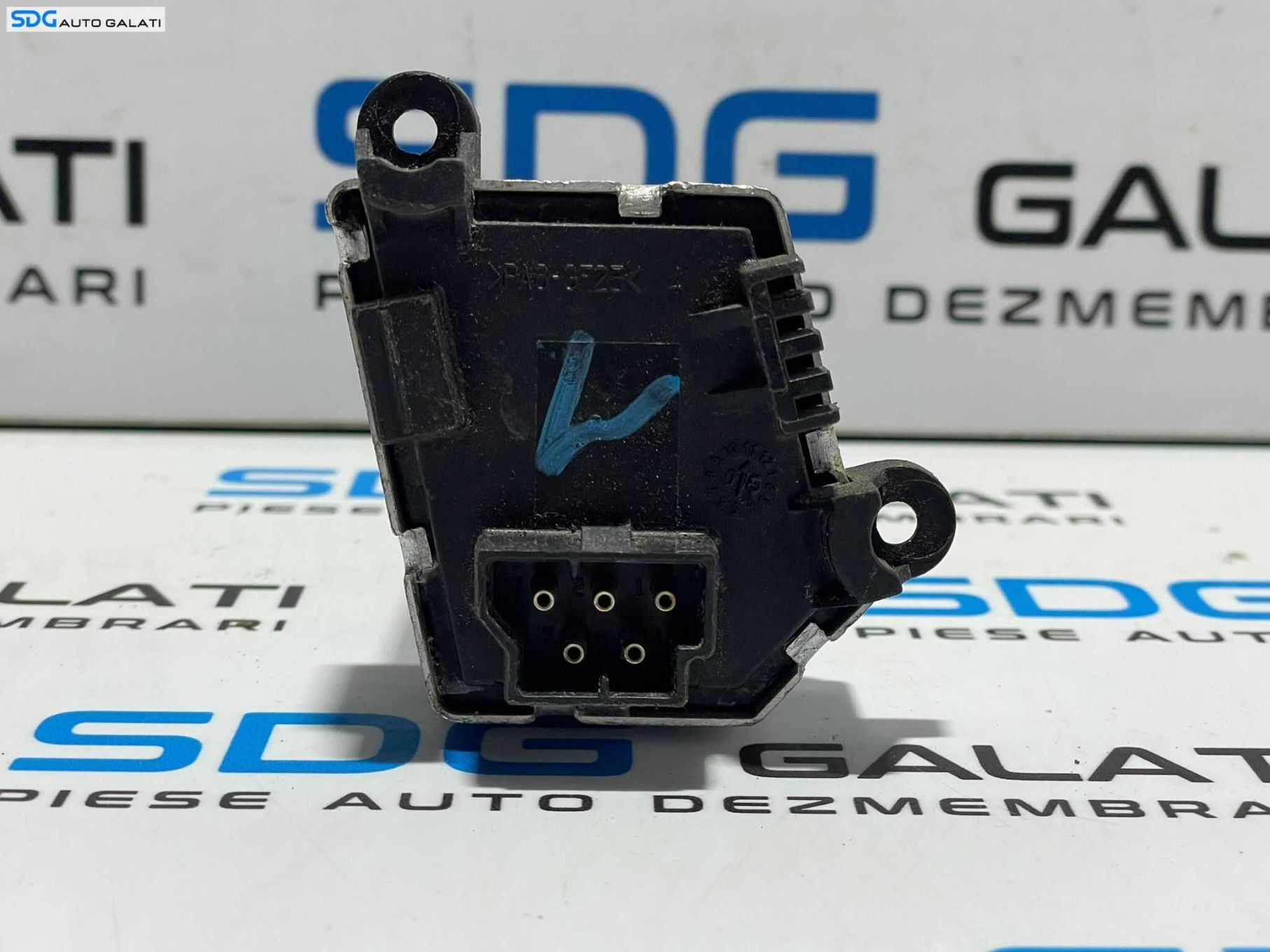 Modul Releu Rezistenta Motoras Ventilator Aeroterma Bord BMW X3 E83 2003 - 2010 Cod 64.11 6920365 6 920 365 [L3355]