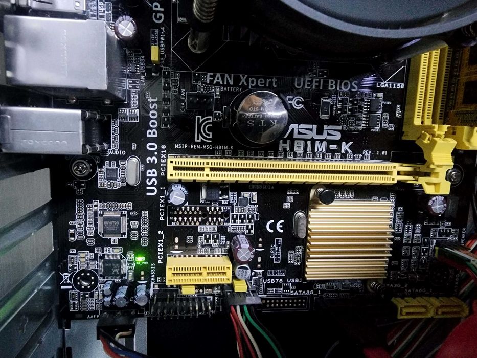 Кейс ASUS H81:: \DDR-3\G 3240\Azu-2GB\HDD-500 GB 19-Monitor komplekt