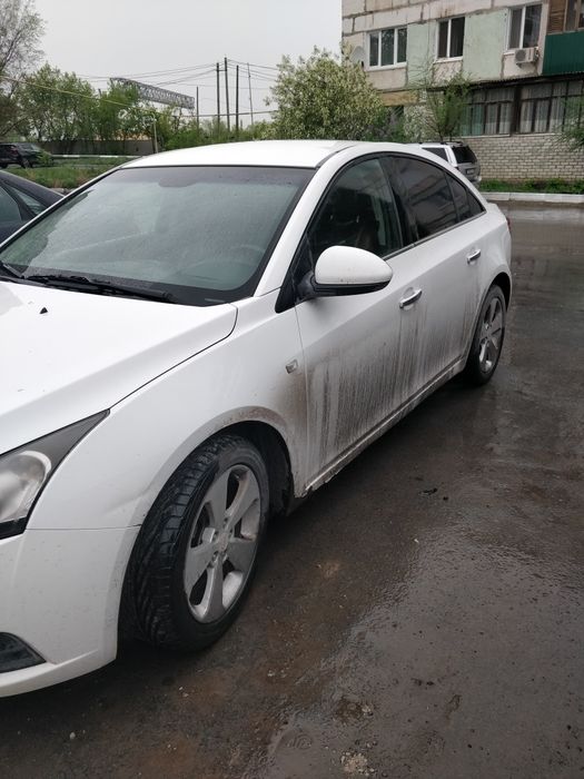 Продам Шевроле Круз