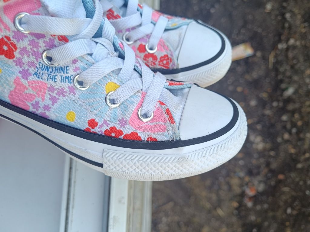 Детски Converse Chuck Taylor All Star Easy On Floral
Кецове Chuck Tayl