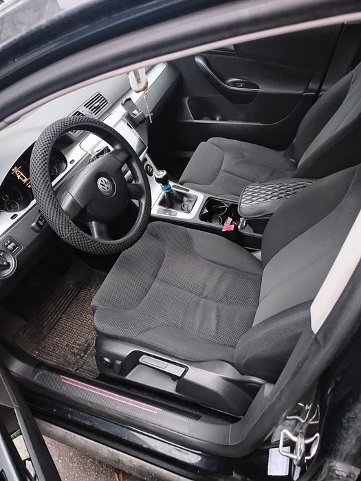 Se vinde Passat B6 2010