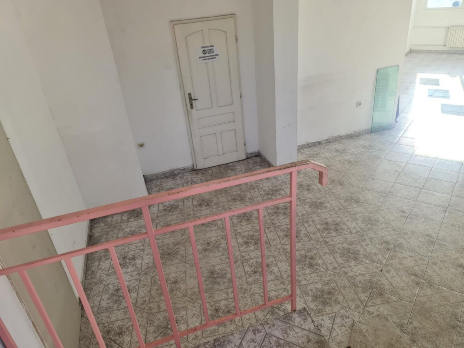 Търговско помещение под наем в кв.Гео Милев, София