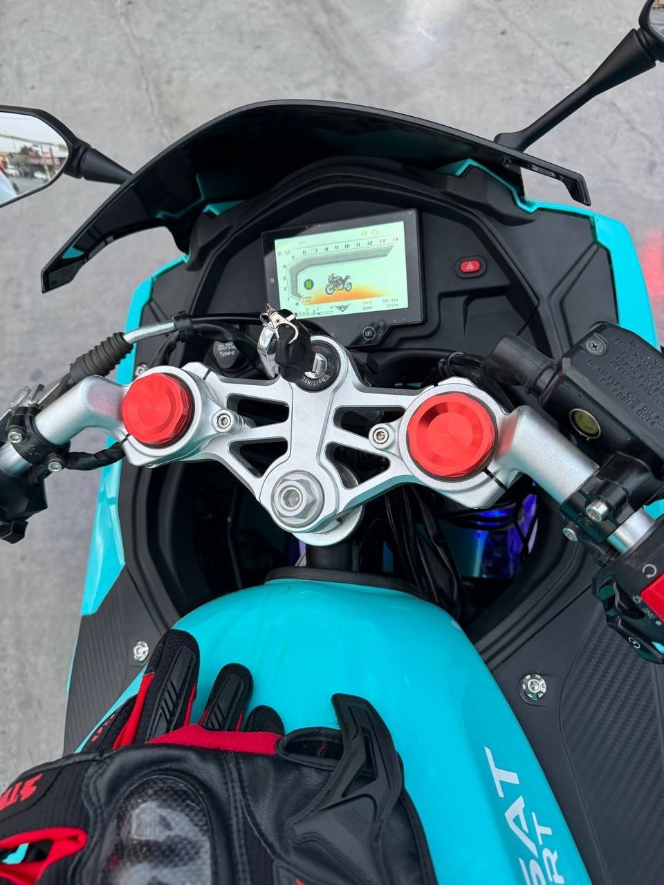 Moto sotiladi xolati zor