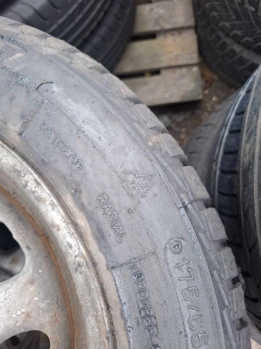 Vand 4 roti unflate opel golf 3 au anvelope 175 65 14 ca noi iarna