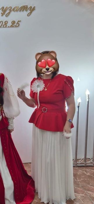 Продам вечерний наряд