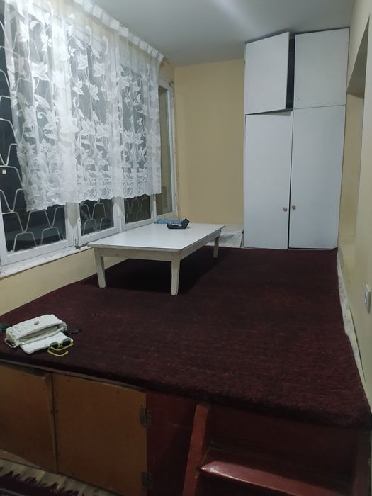 Ijaraga faqat qizlar qoyiladi
