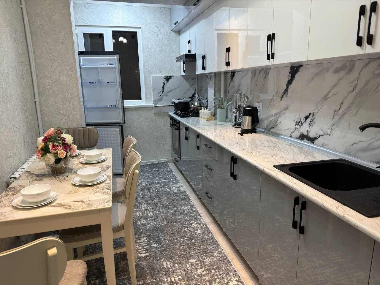 R1 Сдаётся квартира  3/2/9 на Шота Руставели ор-р Парк Бабура!