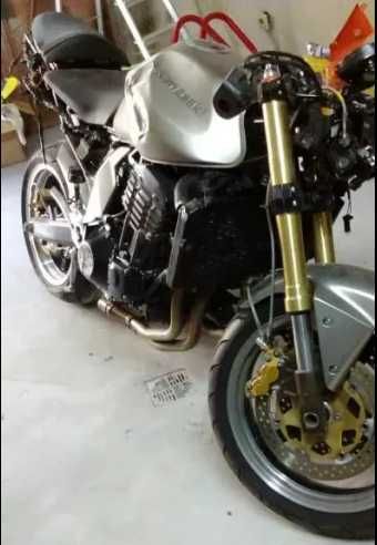 Kawasaki Z 1000 2006г. На части Z1000