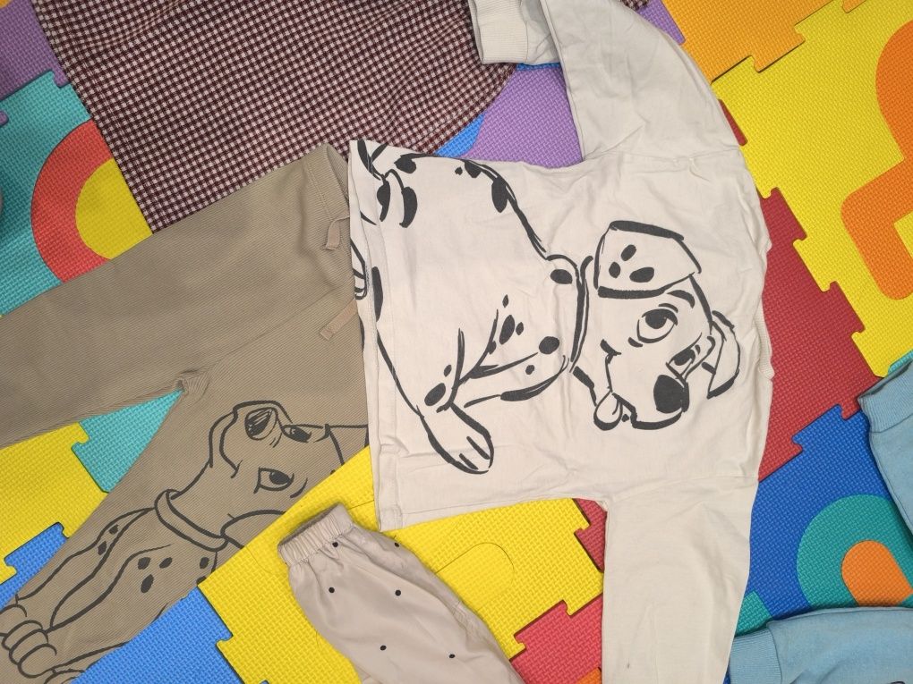 Лот дрешки Zara яке,комплект,рокля и блуза 104см