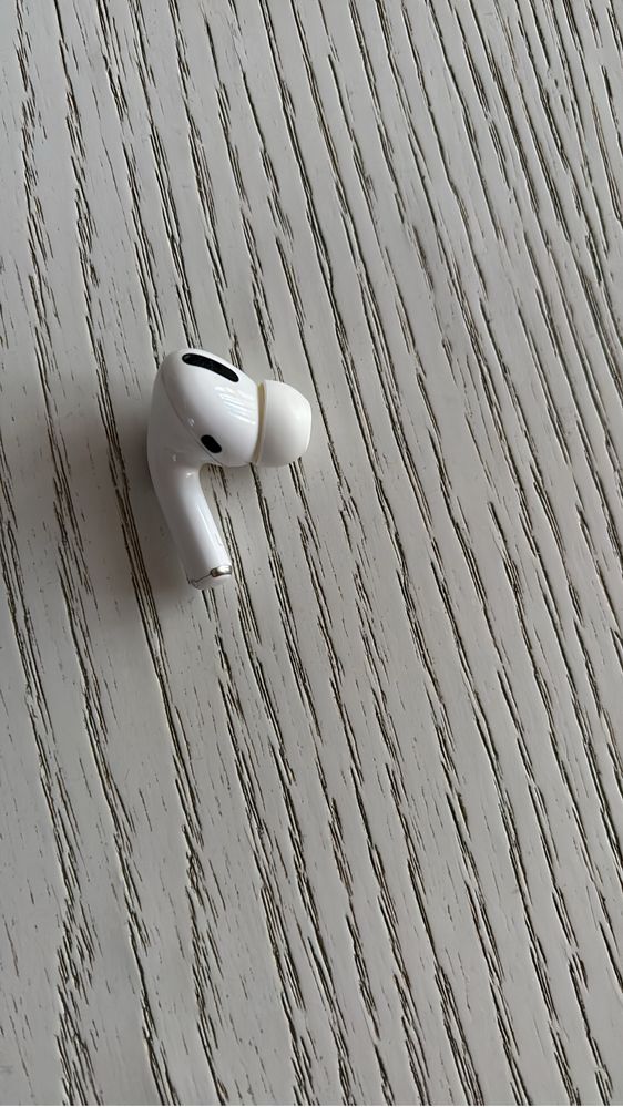 Кейс для наушников airpods