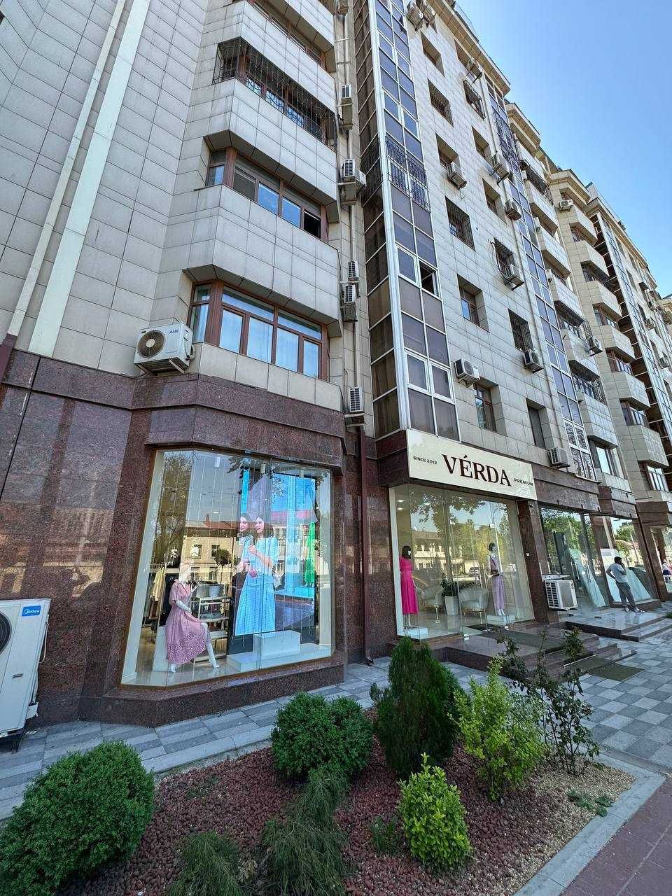 ВЫГОДНАЯ инвестиция
1 ЛИНИЯ Фасад 12 метров