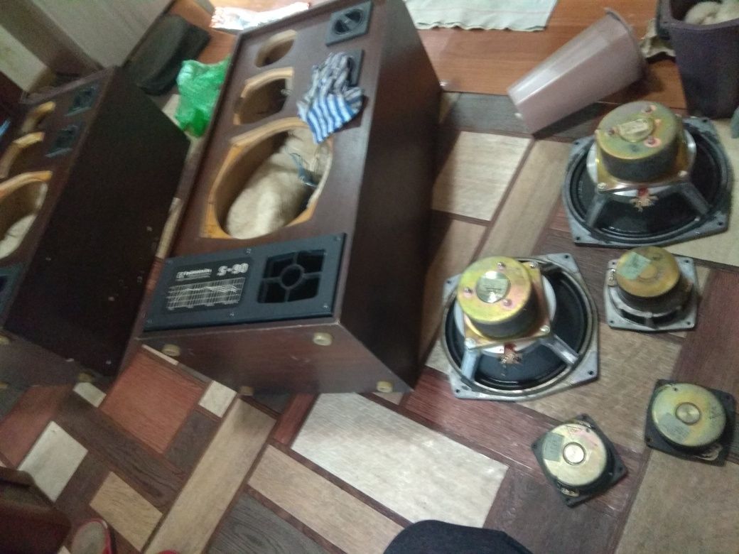 Продаю колонки с 90,с 90в в разборе!!