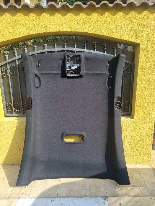 Retapitare plafon auto