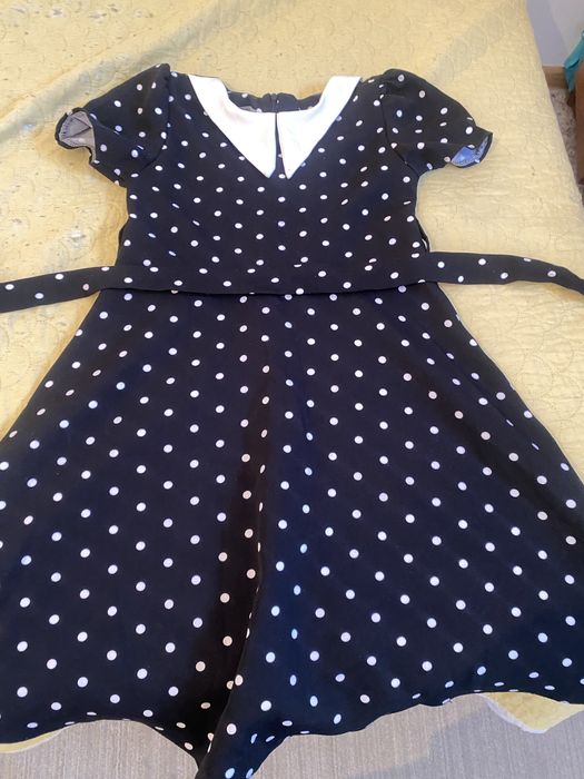 Продам Платья Wenizday