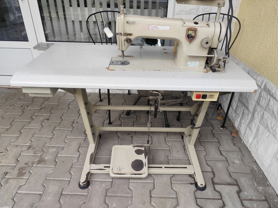 Професионална шевна машина Sun Star