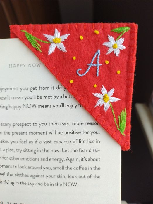 Semn de carte confecționat manual