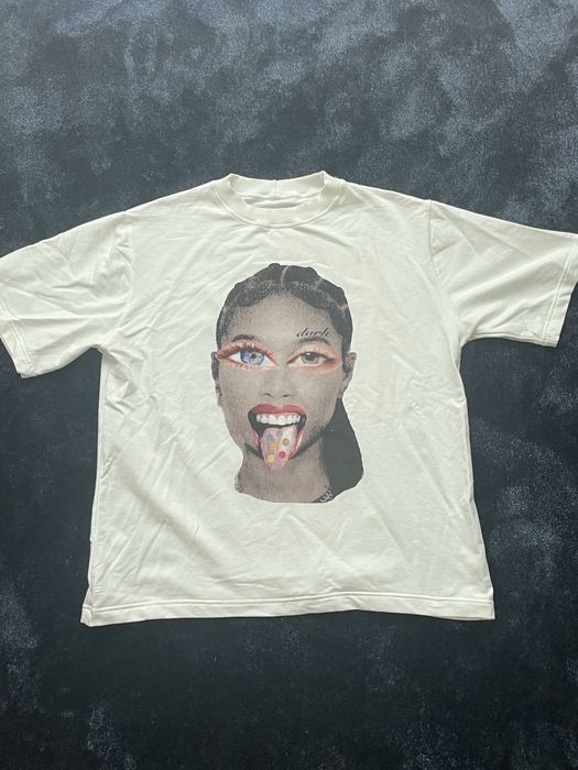 Dark studios graphic tee