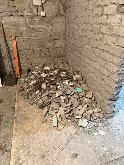 Отдам строительный мусор , самовывоз