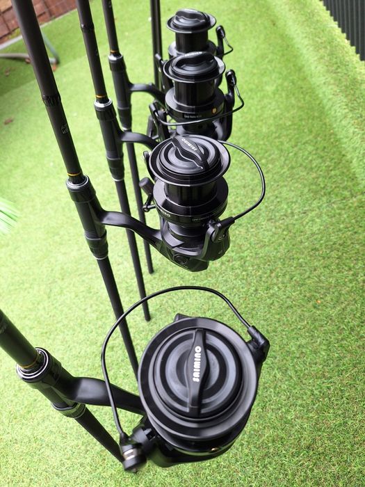 Set 4 lansete cu 4  mulinete