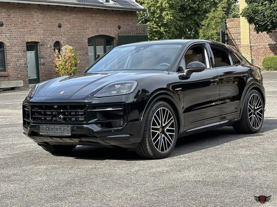 Porsche Cayenne Coupe Porsche Cayenne E-Hybrid Coupe SportDesign / Finanțare Leasing