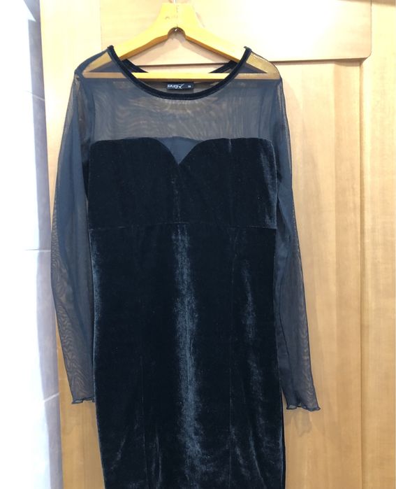 Продам бархатное коктельное платье