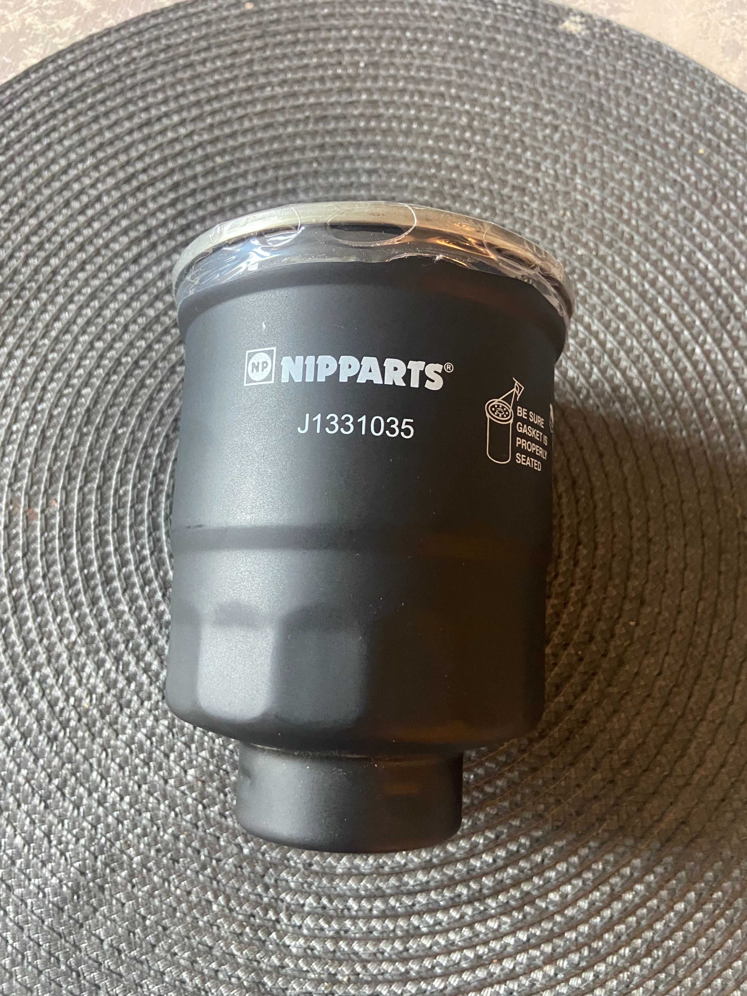 Filtru combustibil J1331035 Nissan 2,2-2,5 Diesel  45 lei negociabil