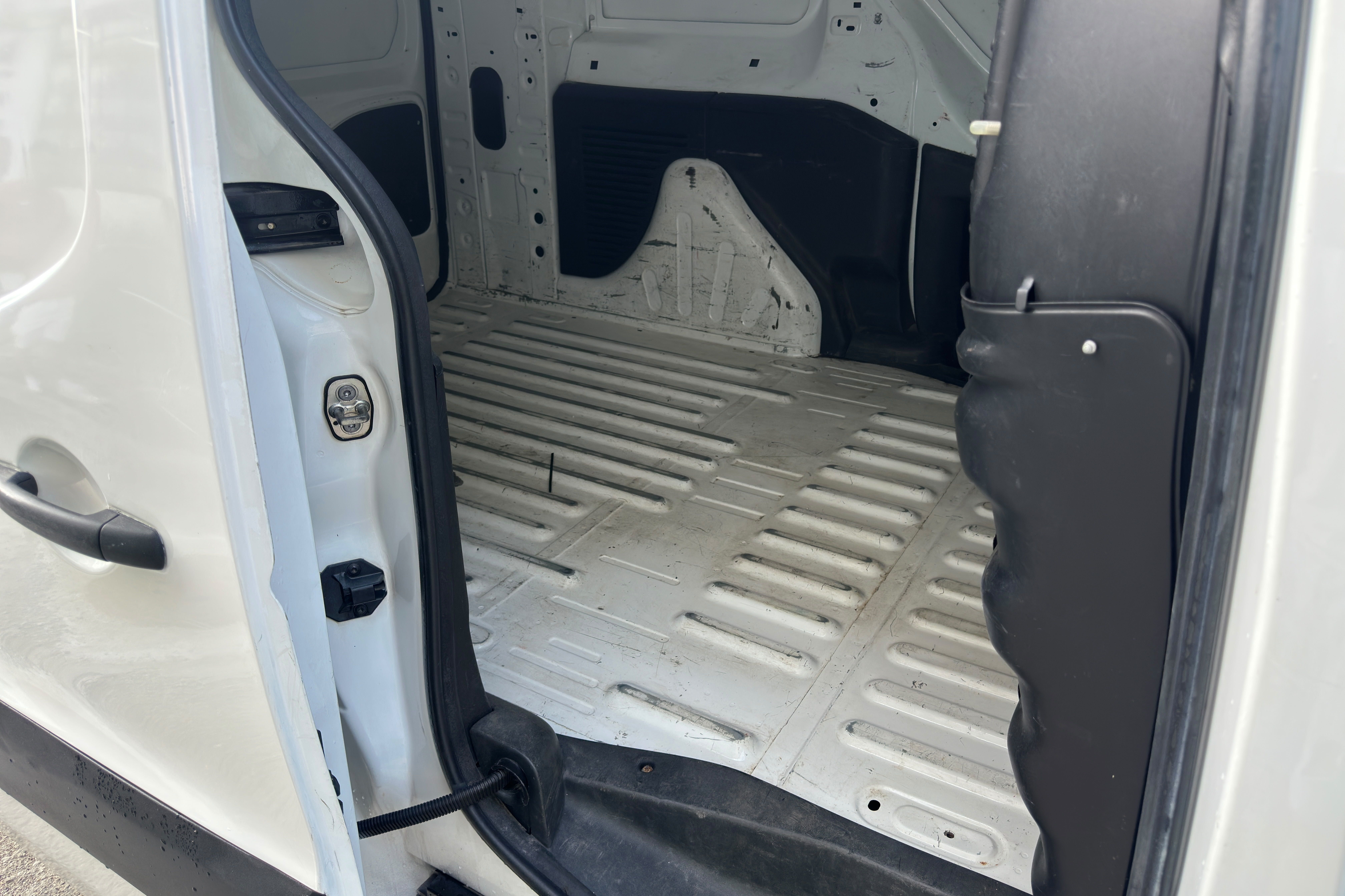 Peugeot Partner 2013 Model Lung Maxi