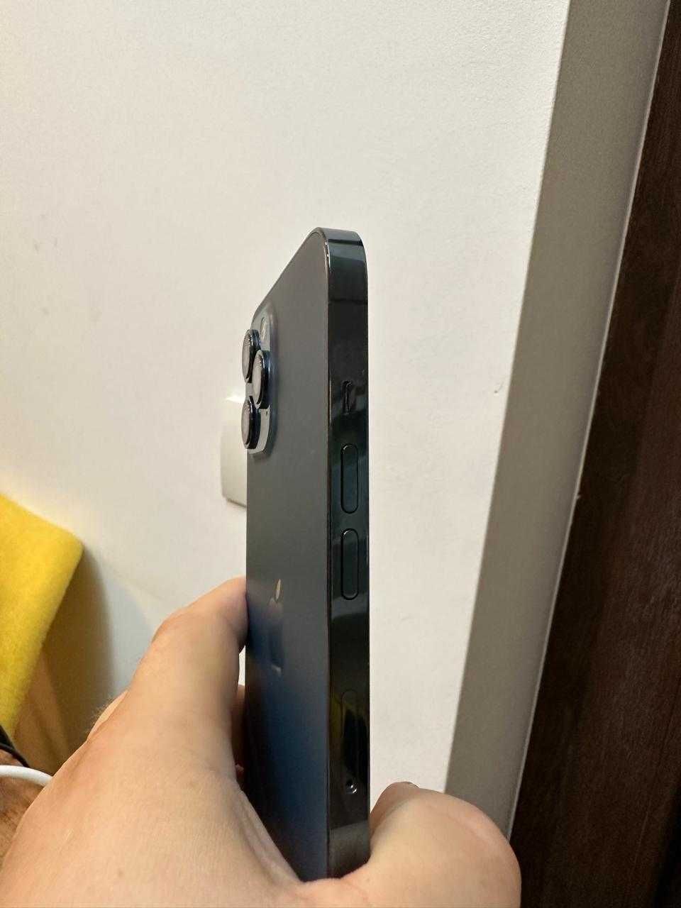 Vând Iphone 12 pro Max 128 gb