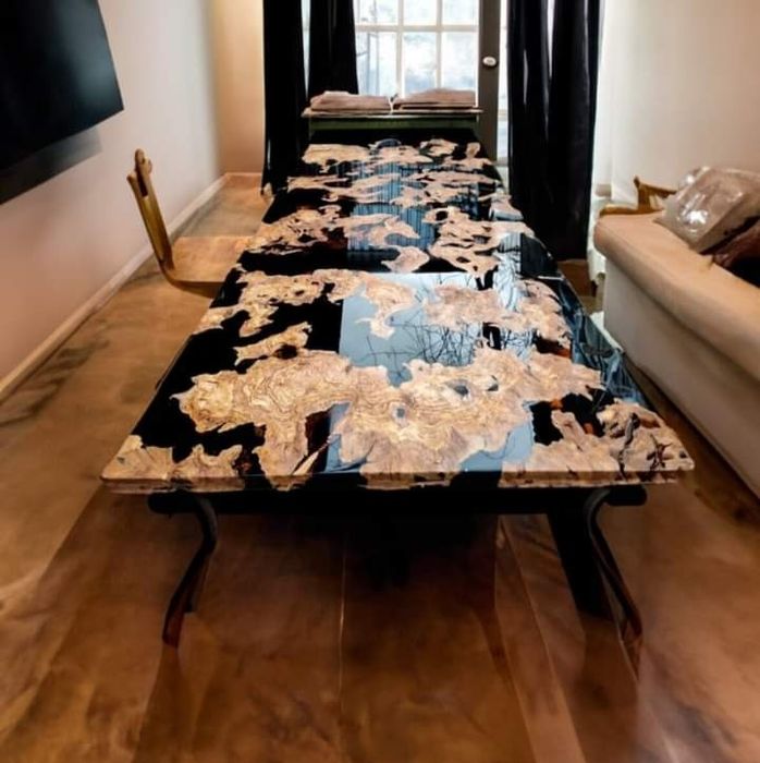 Маси и плотове от епокс и масив