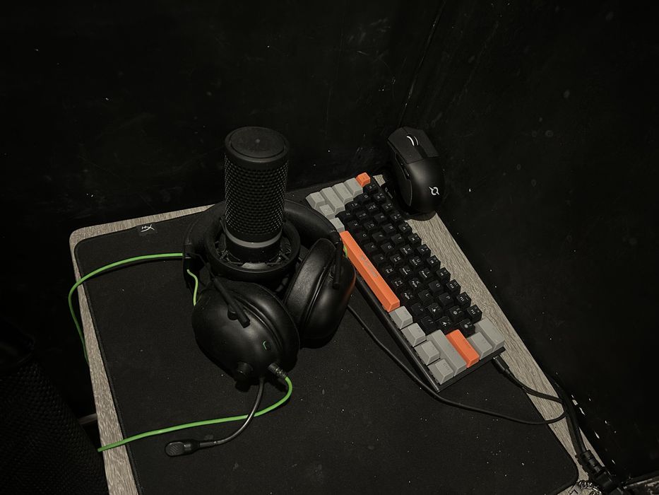 Casti / Mouse / Tastatura / Microfon