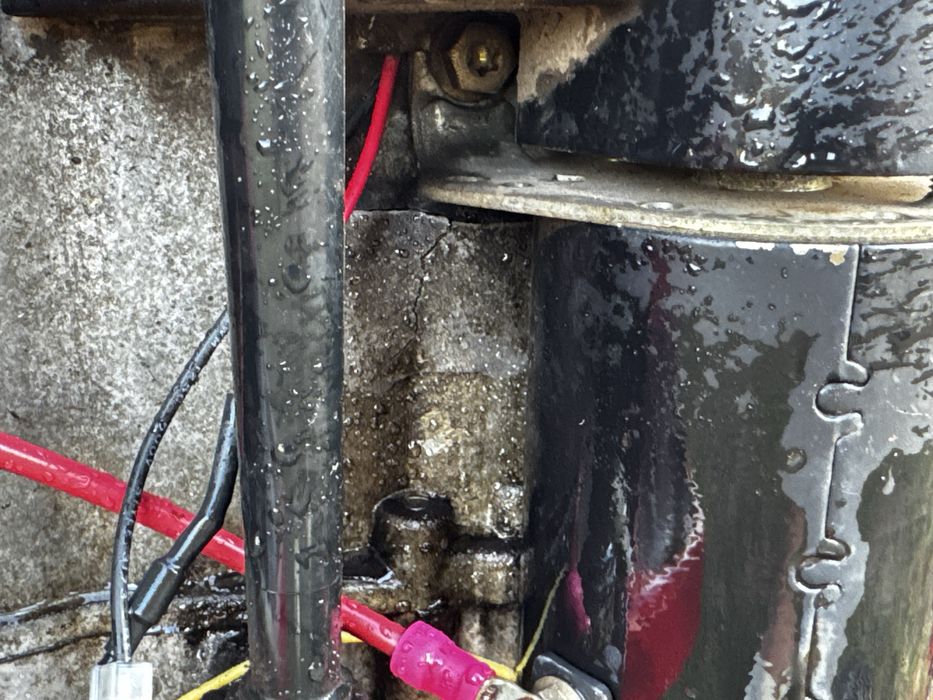 Tractoras gazon Murray 120/76 - motor defect