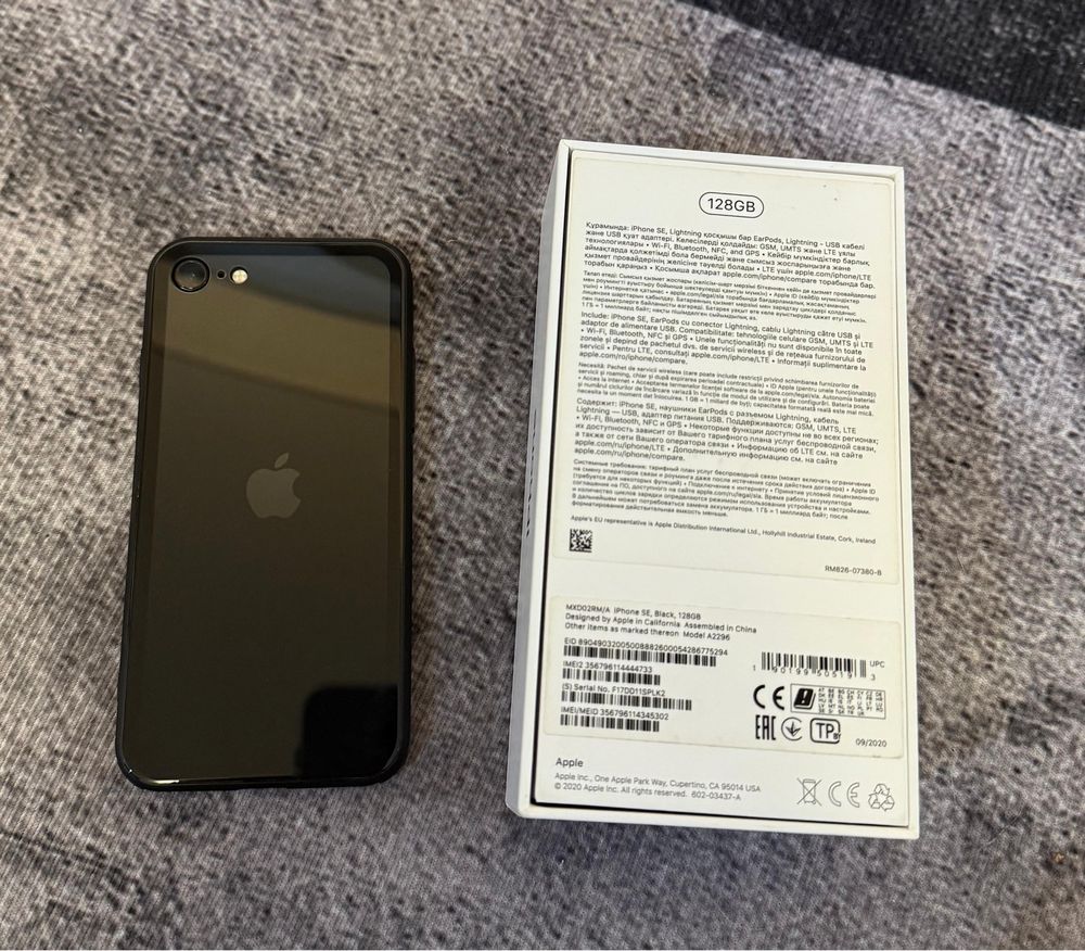 iPhone SE 2 Generation 128 gb в отличном состоянии,не вскрывался