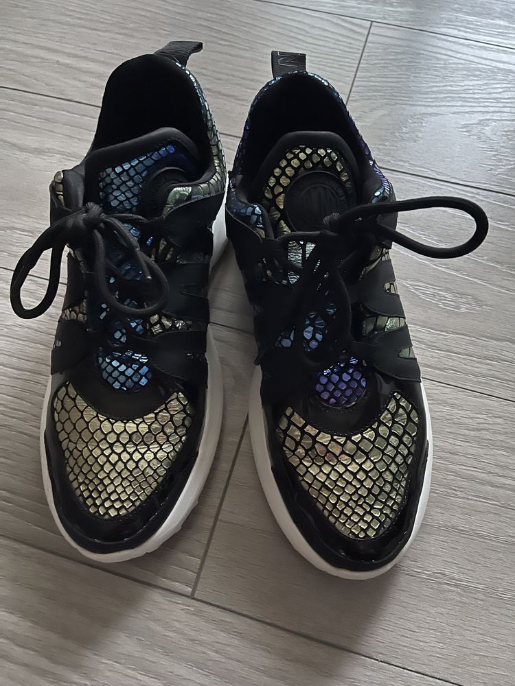 Dkny nr 38 sneakers