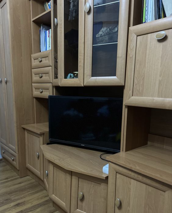 Mobilier dormitor- fata lemn masiv