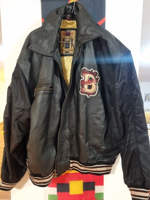 Jachetă bomber din piele neagră, vintage, de la Dakota USA.