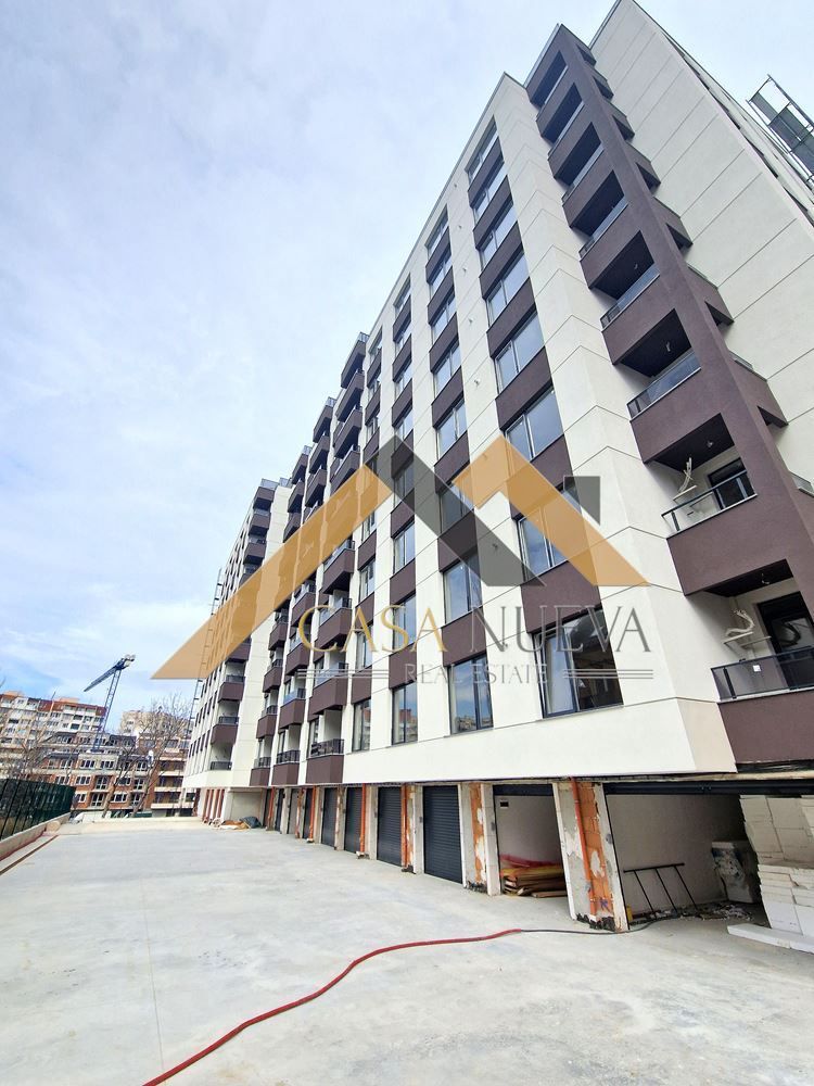 Продава се Тристаен апартамент в София, Павлово - 97 кв.м за 2010 €/кв.м - Снимка #2